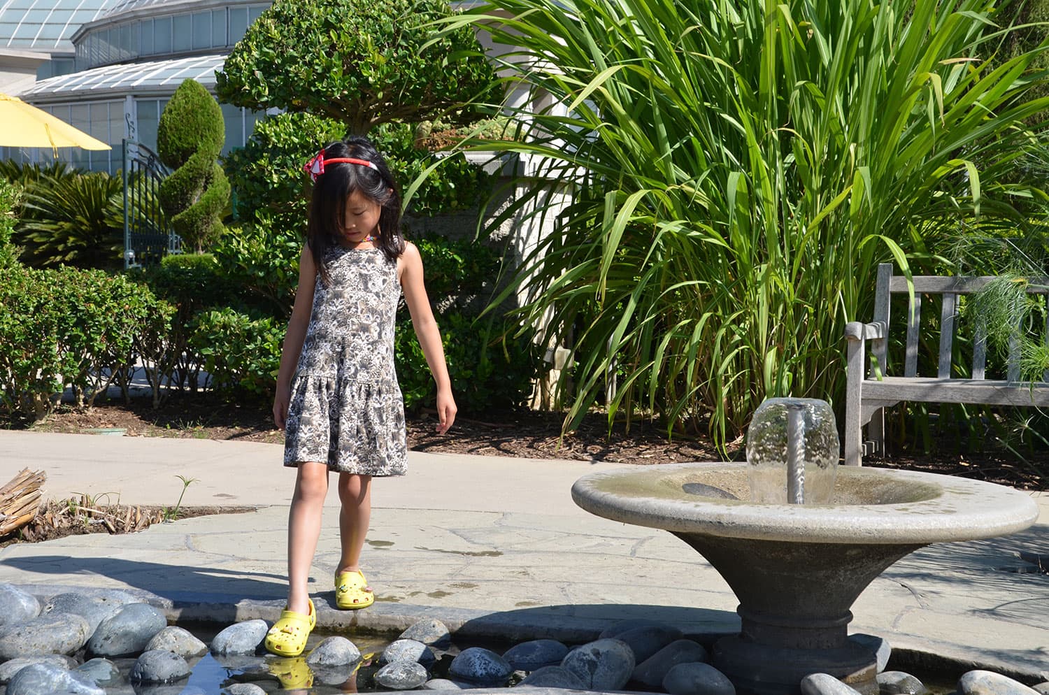childrens-garden_girlwater_1500.jpg