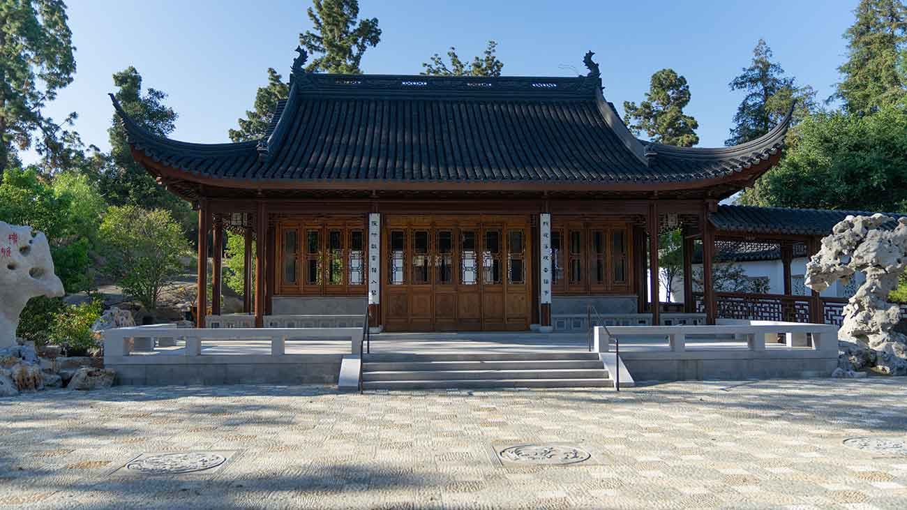 The Flowery Brush Library, one of the new structures in the expanded section of the Chinese Garden. The pavilion was designed in the style of a scholar’s studio—a garden retreat traditionally used for painting and calligraphy. Photo by Aric Allen. The Huntington Library, Art Museum, and Botanical Gardens.