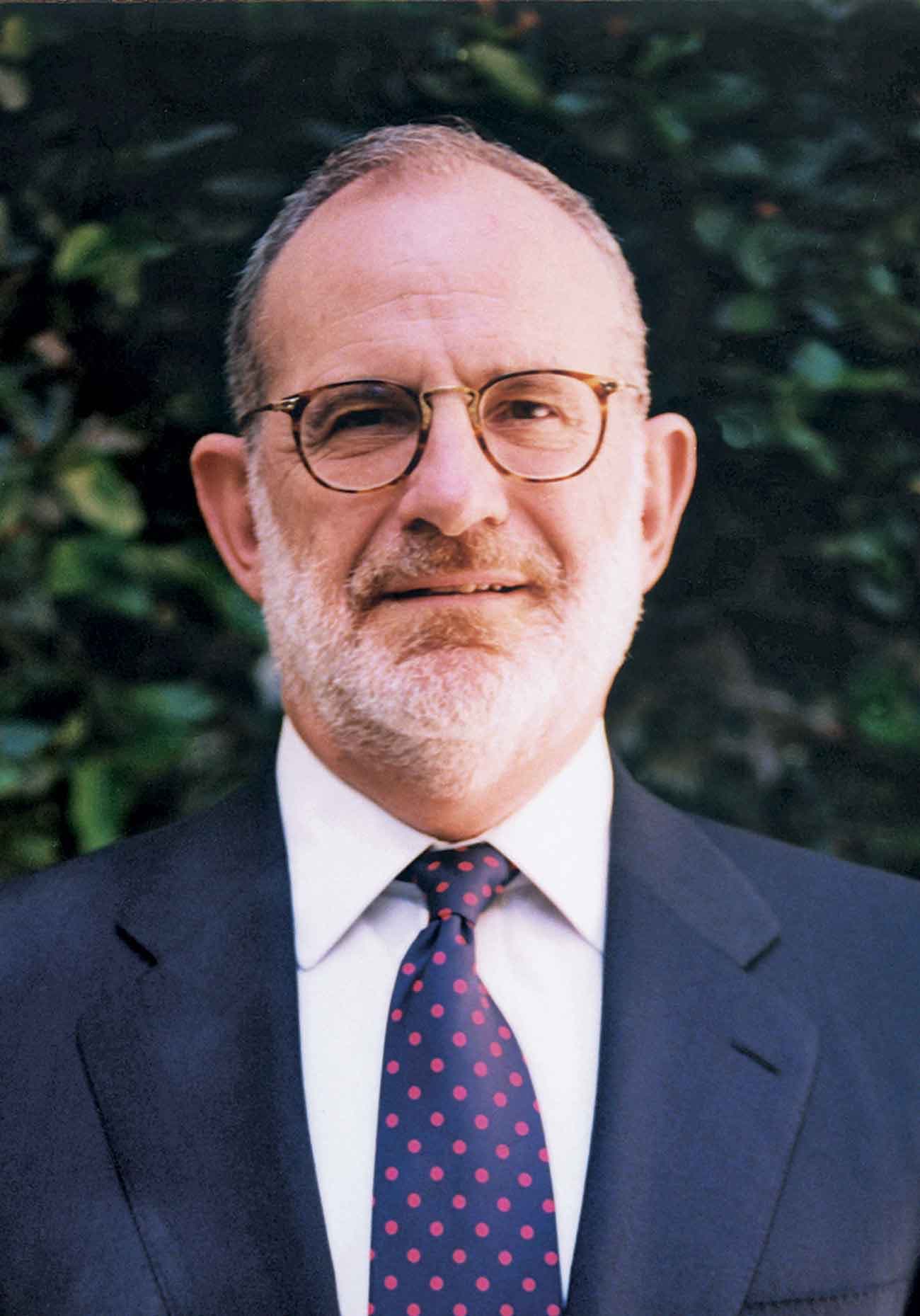 Loren Rothschild