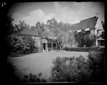 Call, Mr. and Mrs. Asa, residence