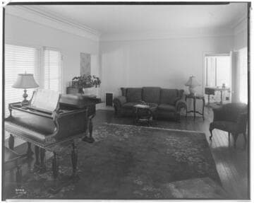 H2.7 - Home Living Room - All Electric Home of Mrs. McDonald