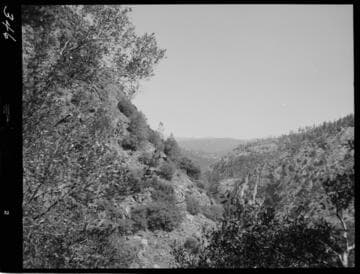 Big Creek - Mammoth Pool - French trail downstream from Shakeflat