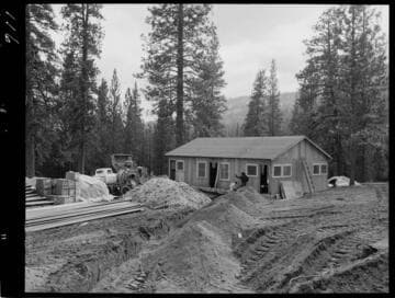 Big Creek - Mammoth Pool - Construction of washroom at trailer court