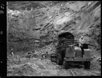 Big Creek - Mammoth Pool - Open cut excavation of diversion tunnel intake