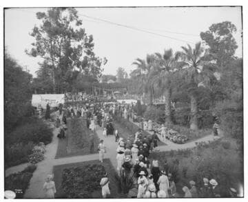 P1.1 - Group Portraits