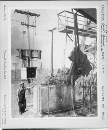 O1 - Oil Wells & Equipment - Counter-balanced Pump at Huntington Beach