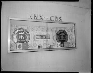KNX-CBS display window - "You Live Better Electrically In a Medallion Electric Home"