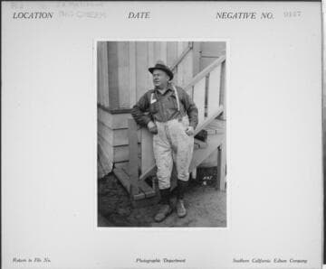 P1.2 - Portraits, misc. - J. A. Matthews