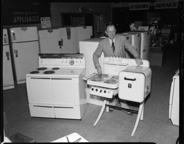 Electric appliance store