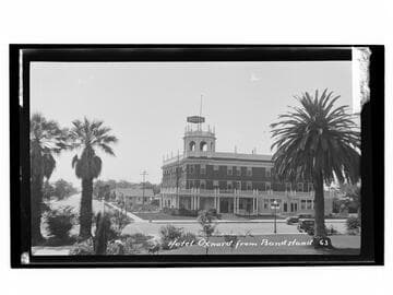 Hotel Oxnard from Bandstand