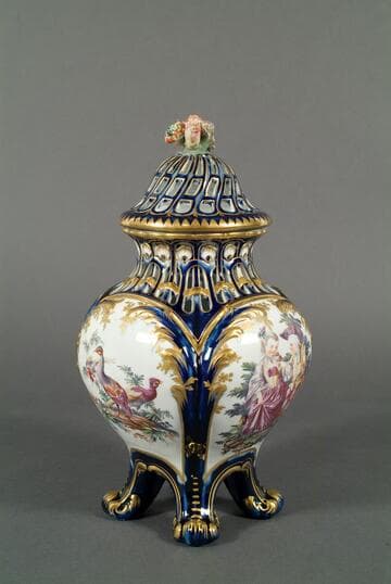 Potpourri Jar with Lid
