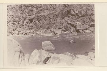 Rapid 43 at mouth of side canyon at Mile 184