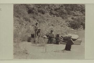The "Esmeralda" at Bright Angel Trail bridge. Left to right: Taylor, Marston, Edward Hudson, Egbert Hudson and Robinson