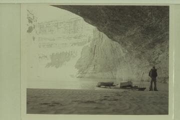 Willie Taylor and the "Esmeralda II" in Redwall Cavern