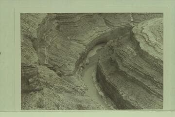 Redwall Cavern.  Approximate gauge:  8,600 cfs