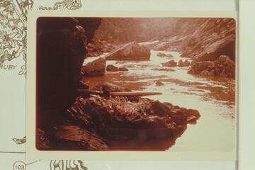 Upriver to camp at Mile 99.6. Captioned: Sapphire Camp #9