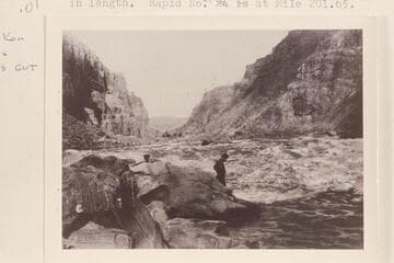 Kolb photo in Cataract Canyon. See Ken Ross's Satan's Gut