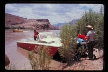 "Big Red" at Lees Ferry
