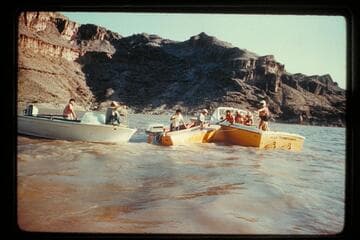 Picking up Harris boat for tow on Lake Mead