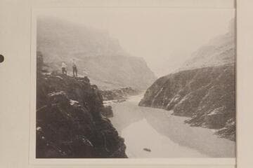 Looking through a part of the river gorge, foot of bad trail, Grand Canon.  The view is upriver at approximately the present location of the Bass Cable