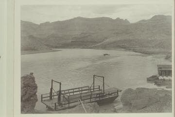 Pierces Ferry and boat landing