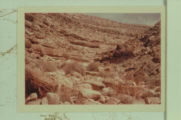 Bed of ravine between Tanner and Hot Na Na