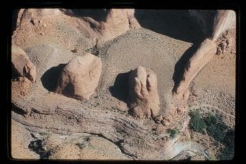 Alcoves above Rainbow Bridge