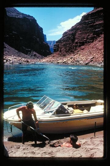 Burying Jim-Bob, Mile 22.5