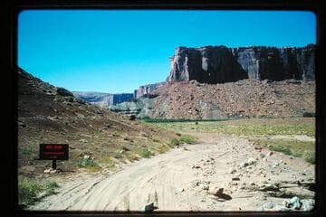 Road down from grade into Labyrinth Canyon