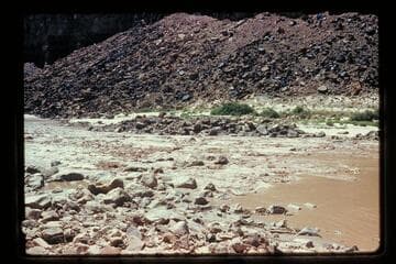 Head Badger Rapid from left bank, prel. 5850 cfs