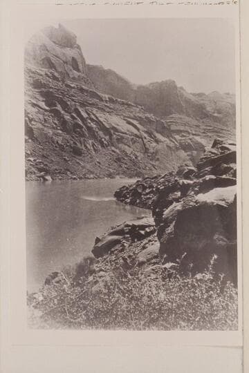 Sandstone columns, "Views on the Colorado River", Glen Canon Series