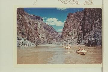 The Mexican Hat Expedition sadirons dropping to the head of 83 Mile Rapid after meeting the jet boat on the run up the Grand Canyon