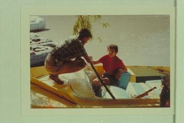 Jon Hamilton explains the elements of jet boats to Georgie. Lees Ferry