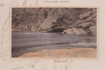 The Blue Spring in the bottom of the Little Colorado Canyon. The water has a deep blue color and tastes like soda water