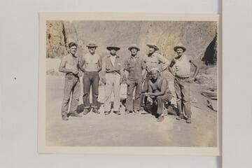 The 1934 crew before departure from Pipe Creek