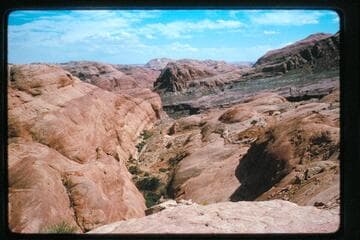 Jeep road beyond washout south end of Waterpocket