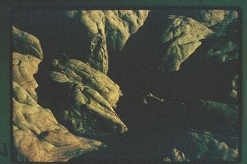 Junction at joint with Anasazi Canyon at center