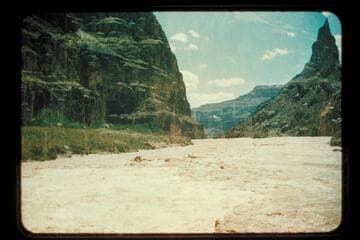 "Esmeralda II" in Vulcan Rapid