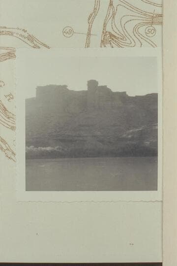 Mineral Canyon Fortress. Mile 51; Labyrinth Canyon