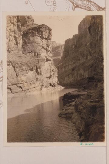 Upriver from above the mouth of Supai Creek