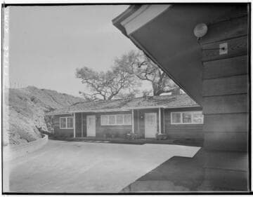 Erwin, Irma, residence