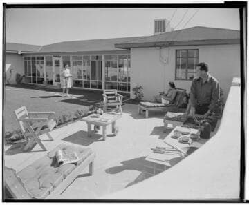 Repp, Mr. and Mrs. Doug, residence