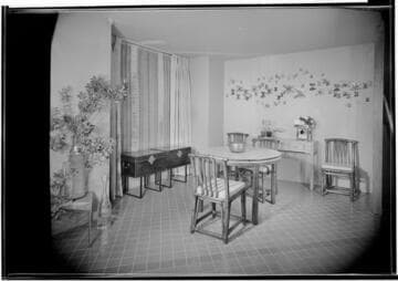 Arts of Daily Living Exhibition: Dining room