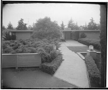 Landscaping for Jean Lawson: Koth residence