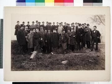 Prominent Confederate and Union Veterans and others gathered on East Cemetery Hill, Gettysburg on the anniversary of General Ulysses S. Grant’s birthday