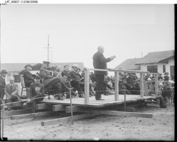 Harry Chandler speaks at Salvation Army camp dedication