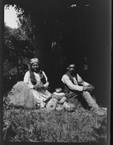 Mr. and Mrs. Whitmore - Karok