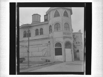 Santa Monica carousel building on Santa Monica Pier
