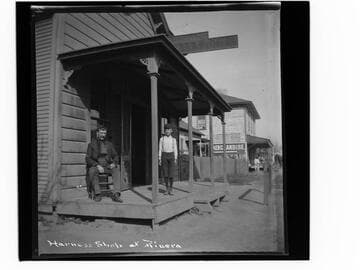 Harness shop at Rivera