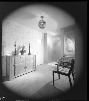 Chatain, Lucille, residence